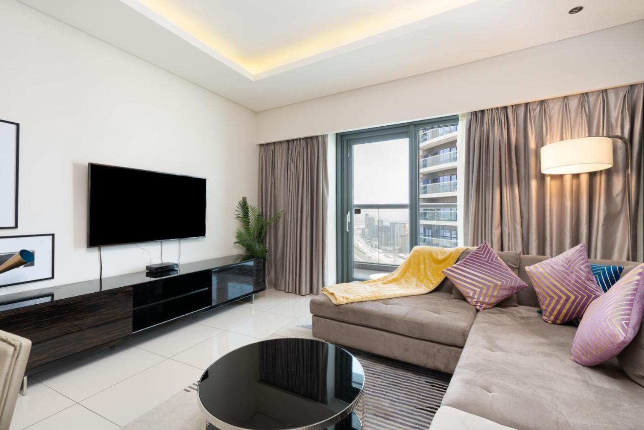 Globalstay Damac Towers By Paramount In Business Bay Дубай Экстерьер фото